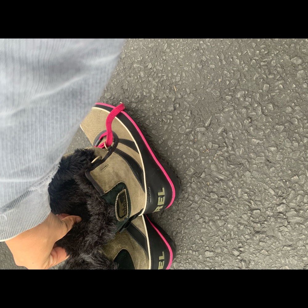 Sorell snow boots